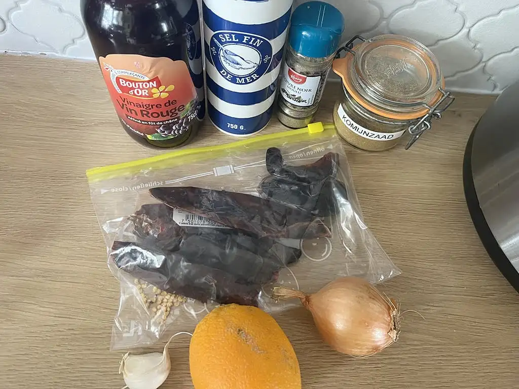 Salsa Guajillo (Sauce mexicaine) ingrédients