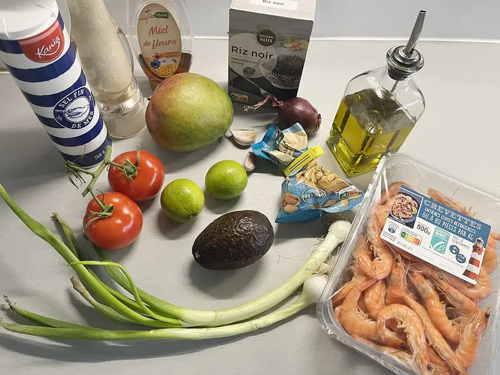 Riz noir à la mangue et aux crevettes ingrédients