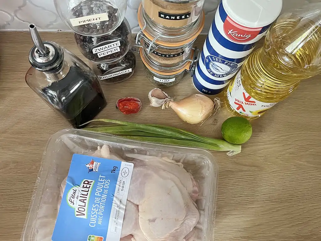 Poulet jamaïcain avec riz et haricots ingrédients