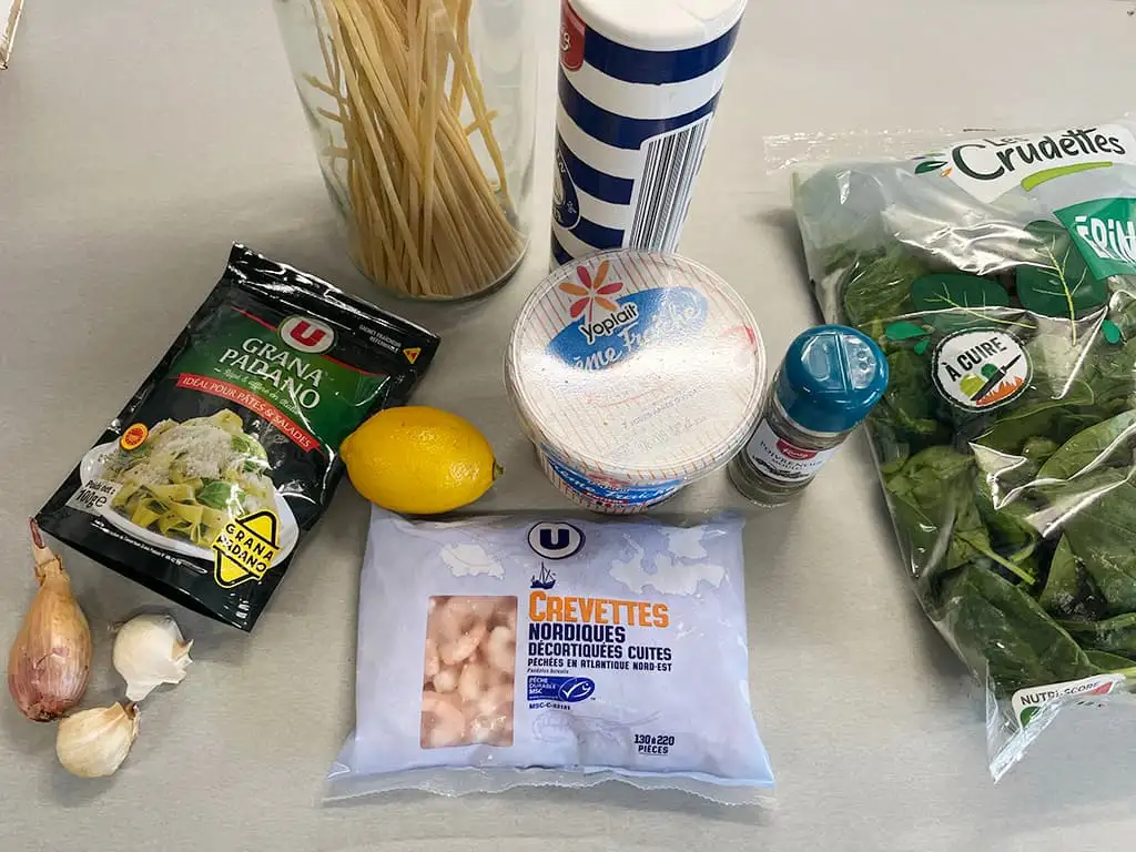 Pâtes crémeuses aux épinards et aux crevettes ingrédients
