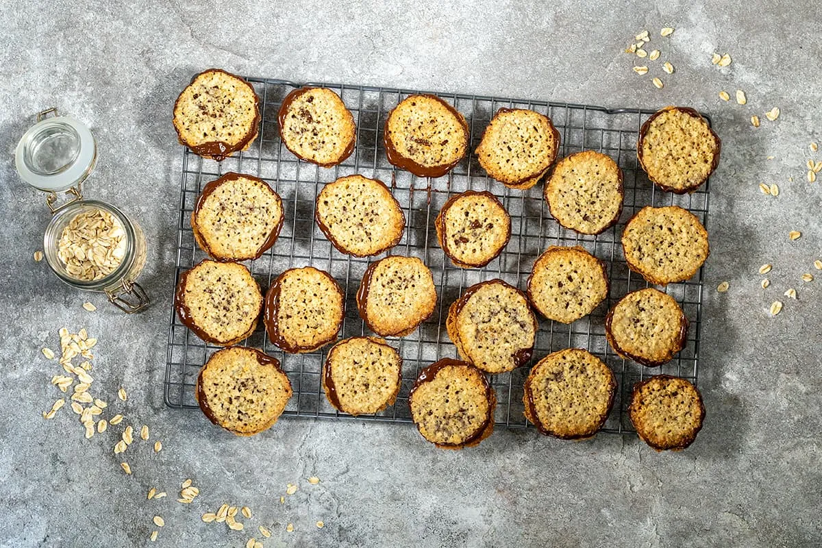 Havreflarn - Biscuits suédois à l'avoine avec du chocolat