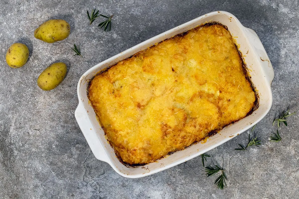 Gratin de céleri-rave - avec pomme de terre et romarin