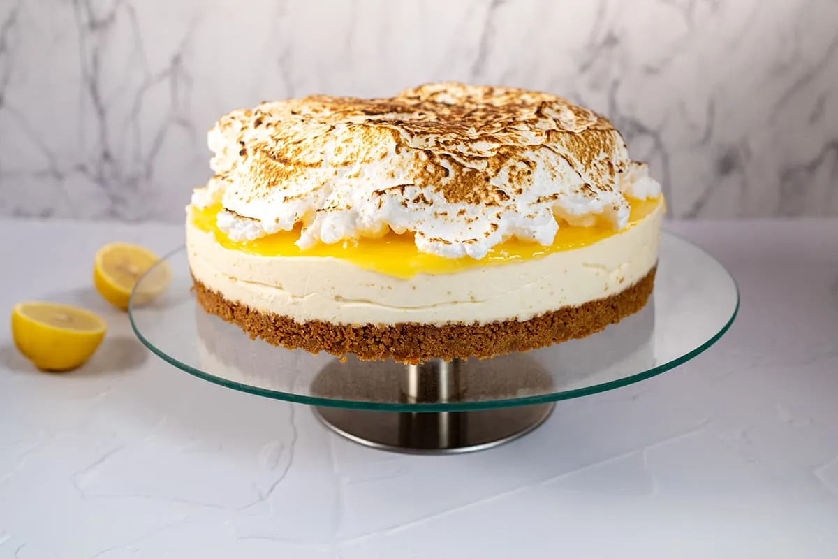 Cheesecake citron meringué - un gâteau au citron frais