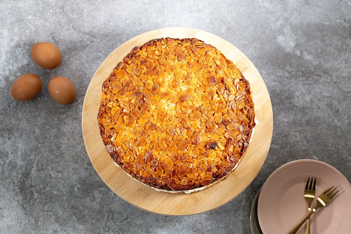 Gâteau nid d'abeille - gâteau allemand à la crème vanille