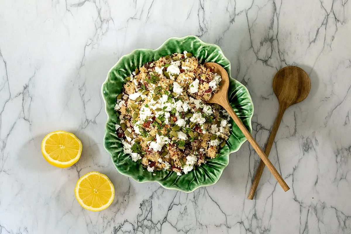 Salade de couscous à la feta et tomates séchées