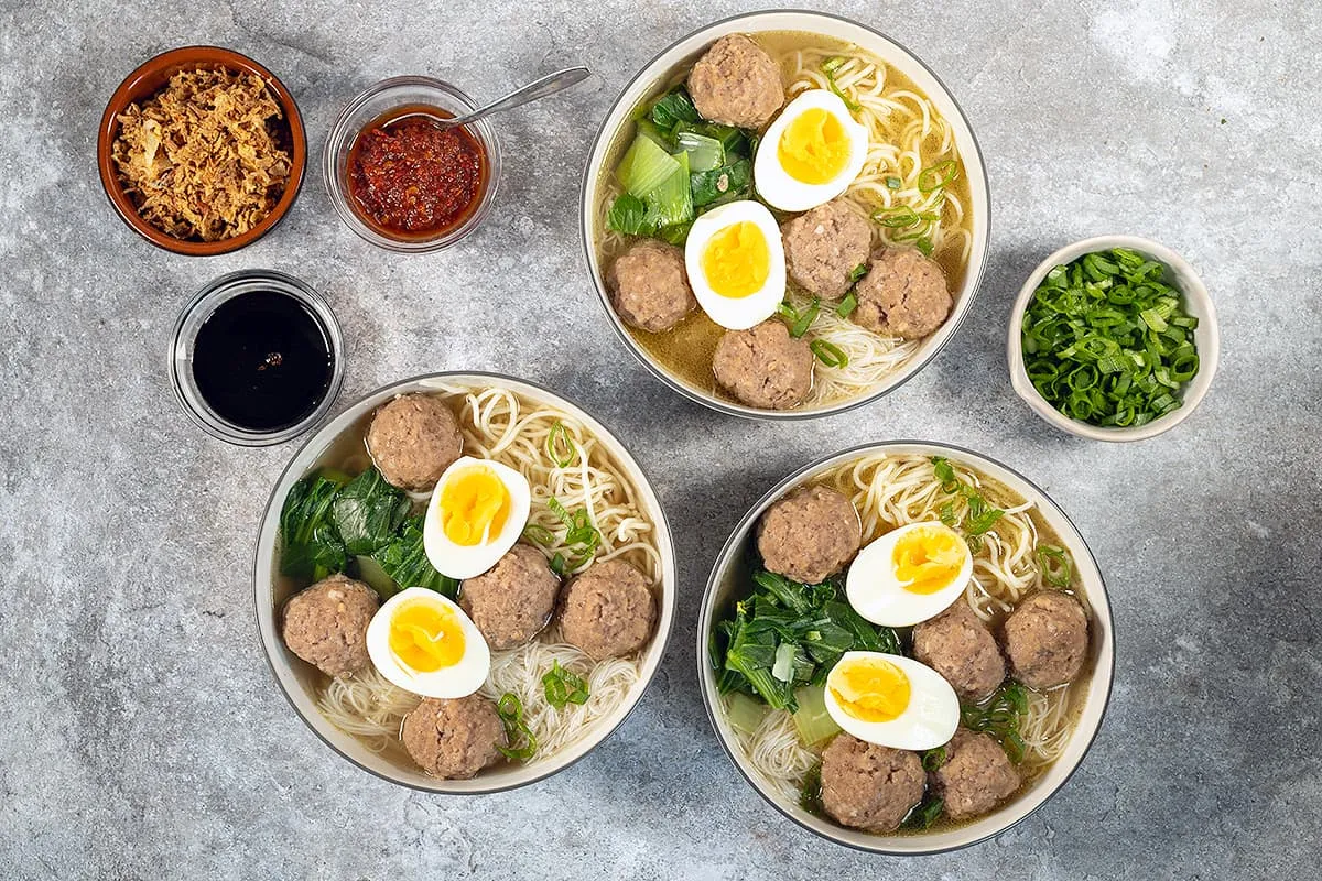 Soupe Bakso - Soupe indonésienne avec boulettes