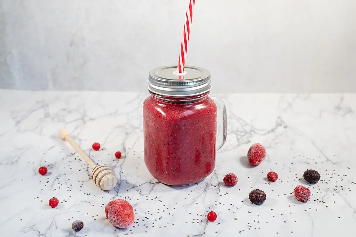 Smoothie aux fruits rouges – une boisson fraîche pour l’été