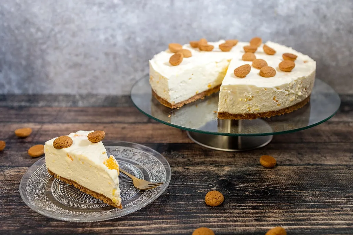 Gâteau au fromage frais aux spéculoos - cheesecake fraîche avec des mandarines