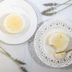 Recette: Panna cotta à la lavande avec citron