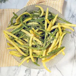 Recette: Haricots verts à l'ail et au parmesan