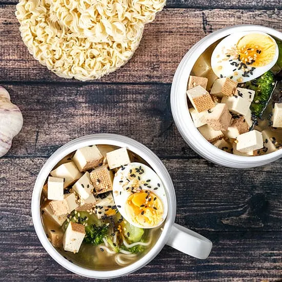 Recette: Soupe asiatique aux nouilles et tofu