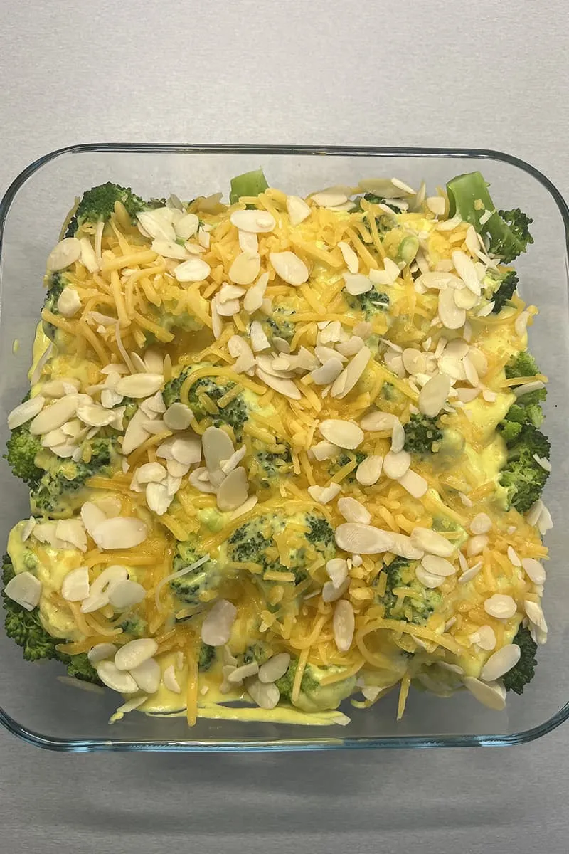 Préparation du gratin de brocolis